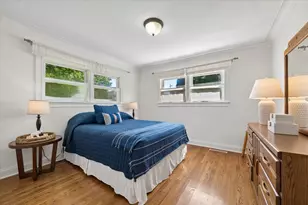 226 Sunset Dr, Wilmette, IL 60091 - Photo 17