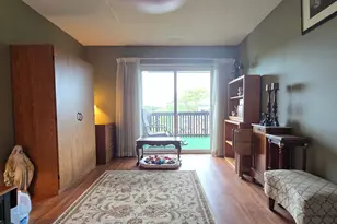 690 Chandler Rd, Gurnee, IL 60031 - Photo 15