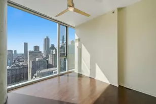 600 N Fairbanks Ct, Chicago, IL 60611 - Photo 21