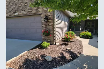 1509 Fort Jesse Road #20, Normal, IL 61761 - Photo 3