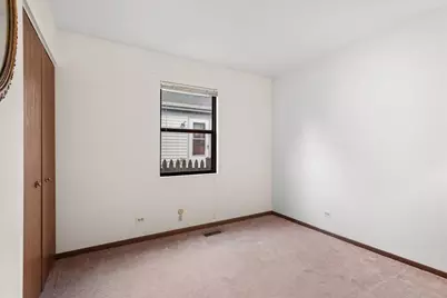 1255 John Drive, Hoffman Estates, IL 60169 - Photo 15