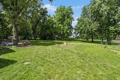 5S254 Radcliff Road, Naperville, IL 60563 - Photo 3