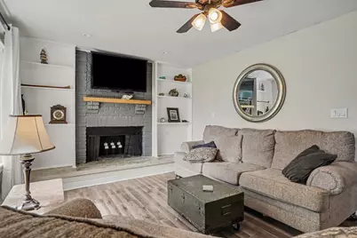 5S254 Radcliff Road, Naperville, IL 60563 - Photo 7