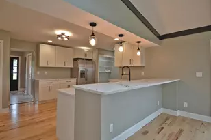 304 Sequoia Dr, Streator, IL 61364 - Photo 13