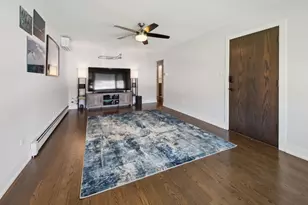 6845 W Leland Ave, Harwood Heights, IL 60706 - Photo 3