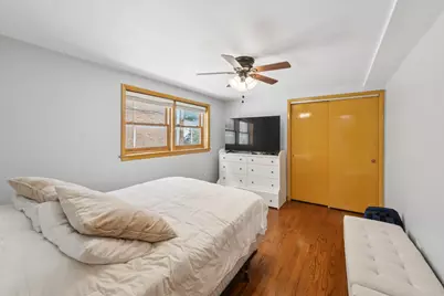 6845 W Leland Avenue, Harwood Heights, IL 60706 - Photo 21
