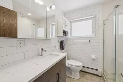 6845 W Leland Avenue, Harwood Heights, IL 60706 - Photo 5