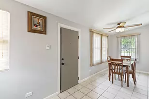 5306 N Lynch Ave, Chicago, IL 60630 - Photo 9