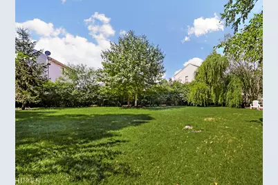 88 Stable Way, Lindenhurst, IL 60046 - Photo 23
