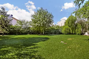88 Stable Way, Lindenhurst, IL 60046 - Photo 23