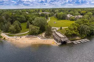 355 Indian Point, Lake Barrington, IL 60010 - Photo 35