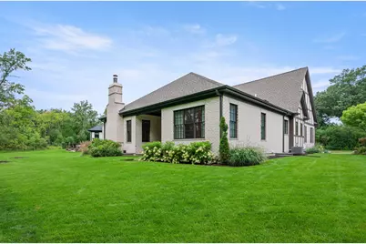 1945 Amberley Court, Lake Forest, IL 60045 - Photo 35