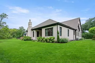 1945 Amberley Ct, Lake Forest, IL 60045 - Photo 35