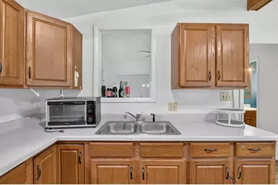 222 N Taylor Street, Marengo, IL 60152 - Photo 13