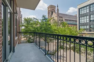 1919 S Michigan Ave, Chicago, IL 60616 - Photo 13