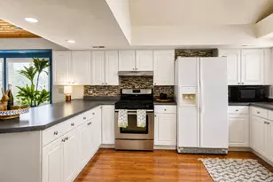 1614 River Terrace Dr, McHenry, IL 60051 - Photo 7