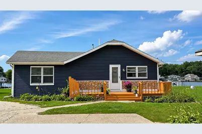 1614 River Terrace Drive, McHenry, IL 60051 - Photo 1