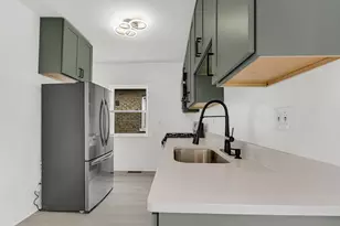 6543 S Francisco Ave, Chicago, IL 60629 - Photo 17