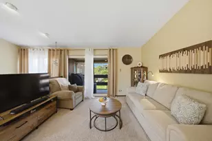 1 W Stonebridge Ct, Palos Hills, IL 60465 - Photo 7