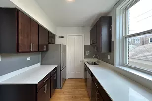 3018 N Karlov Ave, Chicago, IL 60641 - Photo 3