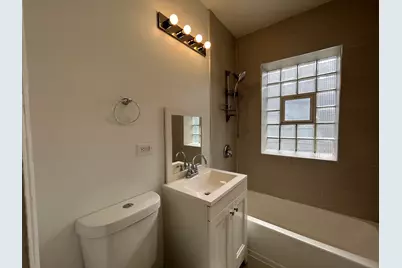 3018 N Karlov Avenue #2, Chicago, IL 60641 - Photo 9
