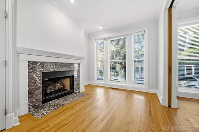 2013 W Concord Place #A, Chicago, IL 60647 - Photo 7