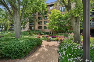 3741 Mission Hills Rd, Northbrook, IL 60062 - Photo 1