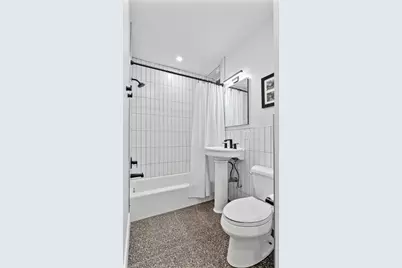 714 W Buena Street #B, Chicago, IL 60613 - Photo 17