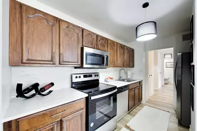 4250 N Marine Drive #1330, Chicago, IL 60613 - Photo 13