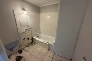 4150 W Carroll Ave, Chicago, IL 60624 - Photo 9