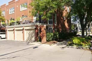 1781 W Altgeld St, Chicago, IL 60614 - Photo 1