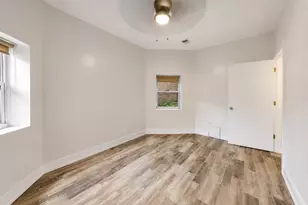 6328 N Bell Ave, Chicago, IL 60659 - Photo 17