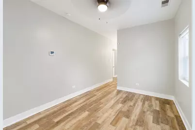 6328 N Bell Avenue #G, Chicago, IL 60659 - Photo 9