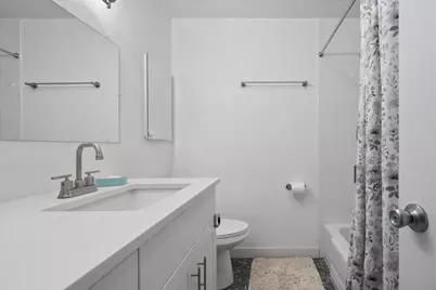 5701 N Sheridan Road #7A, Chicago, IL 60660 - Photo 13