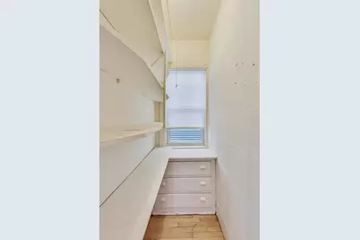 1521 W Nelson Street, Chicago, IL 60657 - Photo 11