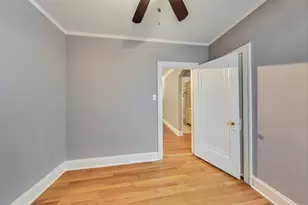 1521 W Nelson St, Chicago, IL 60657 - Photo 13