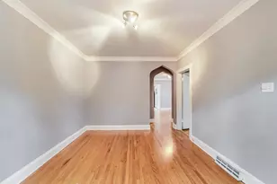 1521 W Nelson St, Chicago, IL 60657 - Photo 3