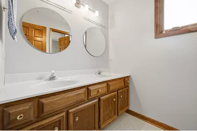 6183 Tyrnbury Drive, Lisle, IL 60532 - Photo 39