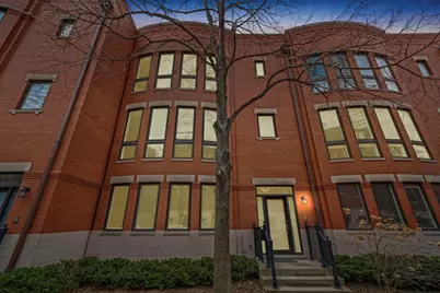 430 N Canal Street, Chicago, IL 60654 - Photo 1