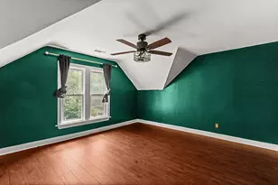 749 N Van Buren St, Batavia, IL 60510 - Photo 19