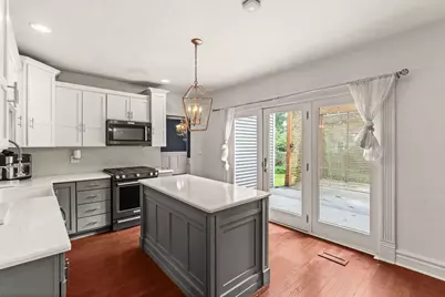 749 N Van Buren Street, Batavia, IL 60510 - Photo 9