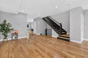 302 S 7th Ave, Maywood, IL 60153 - Photo 5