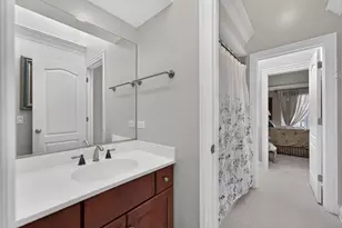 39W748 Goldenrod Dr, Saint Charles, IL 60175 - Photo 37