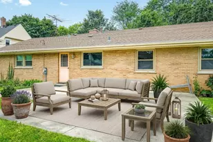 1324 S 3rd St, Saint Charles, IL 60174 - Photo 43