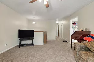 1300 N Motorola Dr, Pontiac, IL 61764 - Photo 9