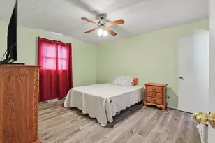 1300 N Motorola Dr, Pontiac, IL 61764 - Photo 21