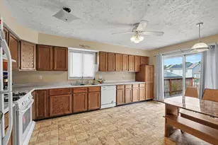 1300 N Motorola Dr, Pontiac, IL 61764 - Photo 11