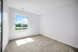 1037 Cottonwood Ct, Wheeling, IL 60090 - Photo 23