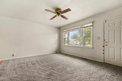 2013 Evans Avenue, Loves Park, IL 61111 - Photo 3