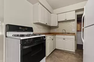 2013 Evans Ave, Loves Park, IL 61111 - Photo 7